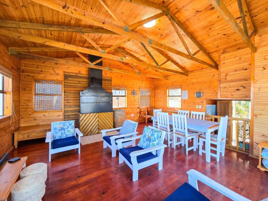 5 Bedroom Property for Sale in Jongensfontein Western Cape